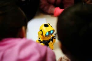 AI-Proof Careers: Skills Robots Can’t Replicate