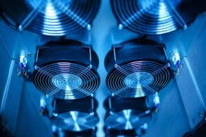 Solar-Powered AC Units: Cooling Homes Off-Grid