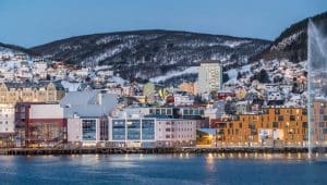 Northern Lights Swaps: Chasing Auroras Beyond Iceland and Norway