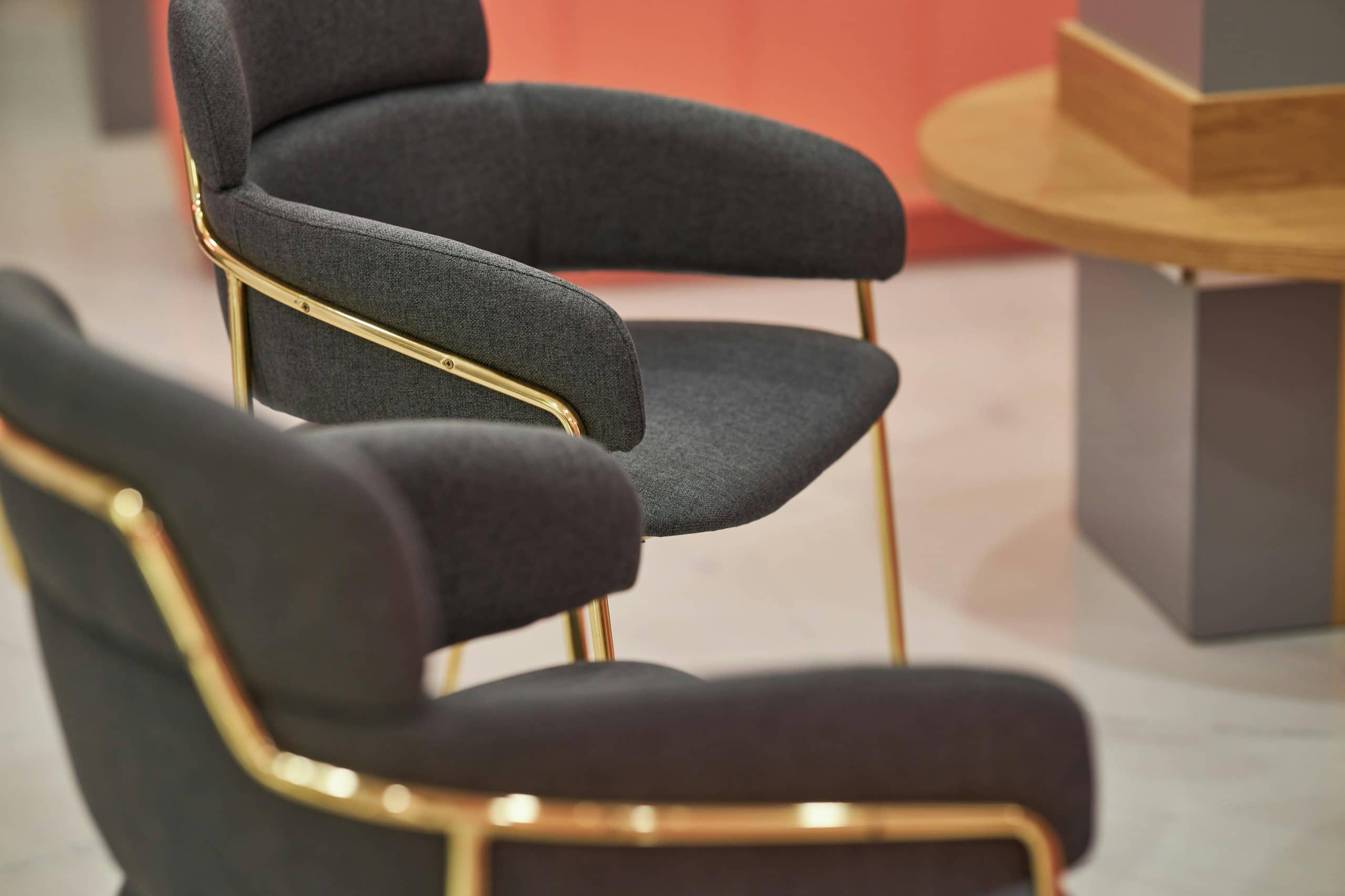 Deadstock Fabric Gold Rush: Turning Waste into Luxury