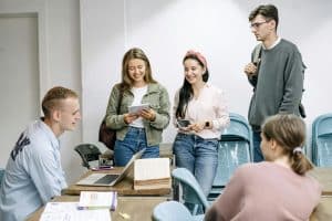 Homesick College Students: When to Intervene vs. Let Go