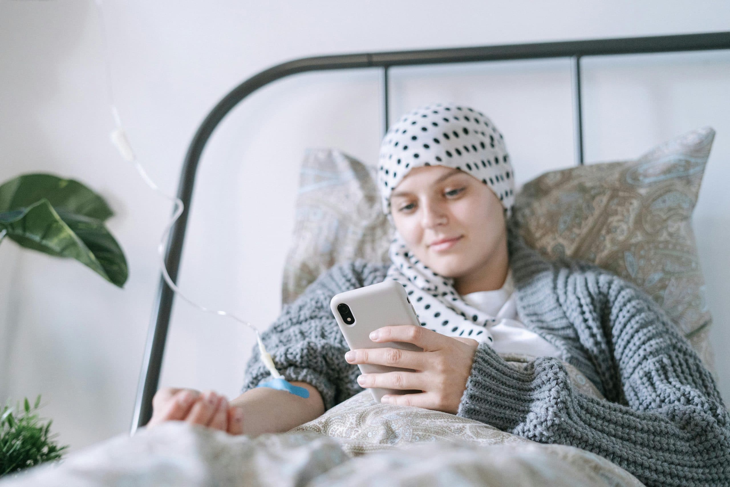 Phone Cooling Hacks: Preventing Throttling During Gaming