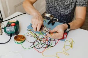 Language Barrier Lifesavers: Tech Tools Beating Phrasebooks