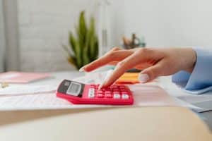 Financial Literacy Mandates: Should Schools Teach Taxes and Budgets?