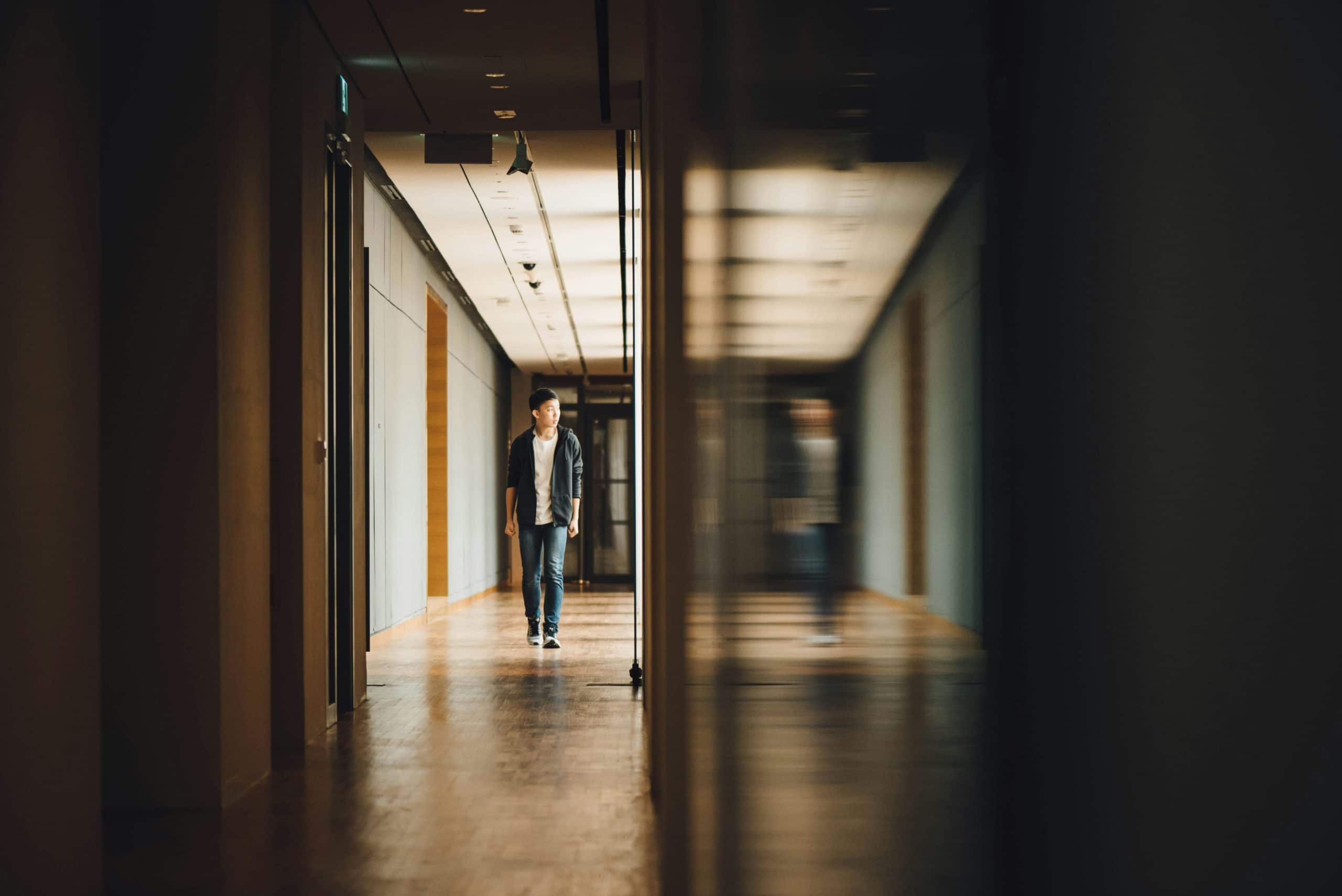 Four-Day School Weeks: Academic Impact vs. Teacher Burnout